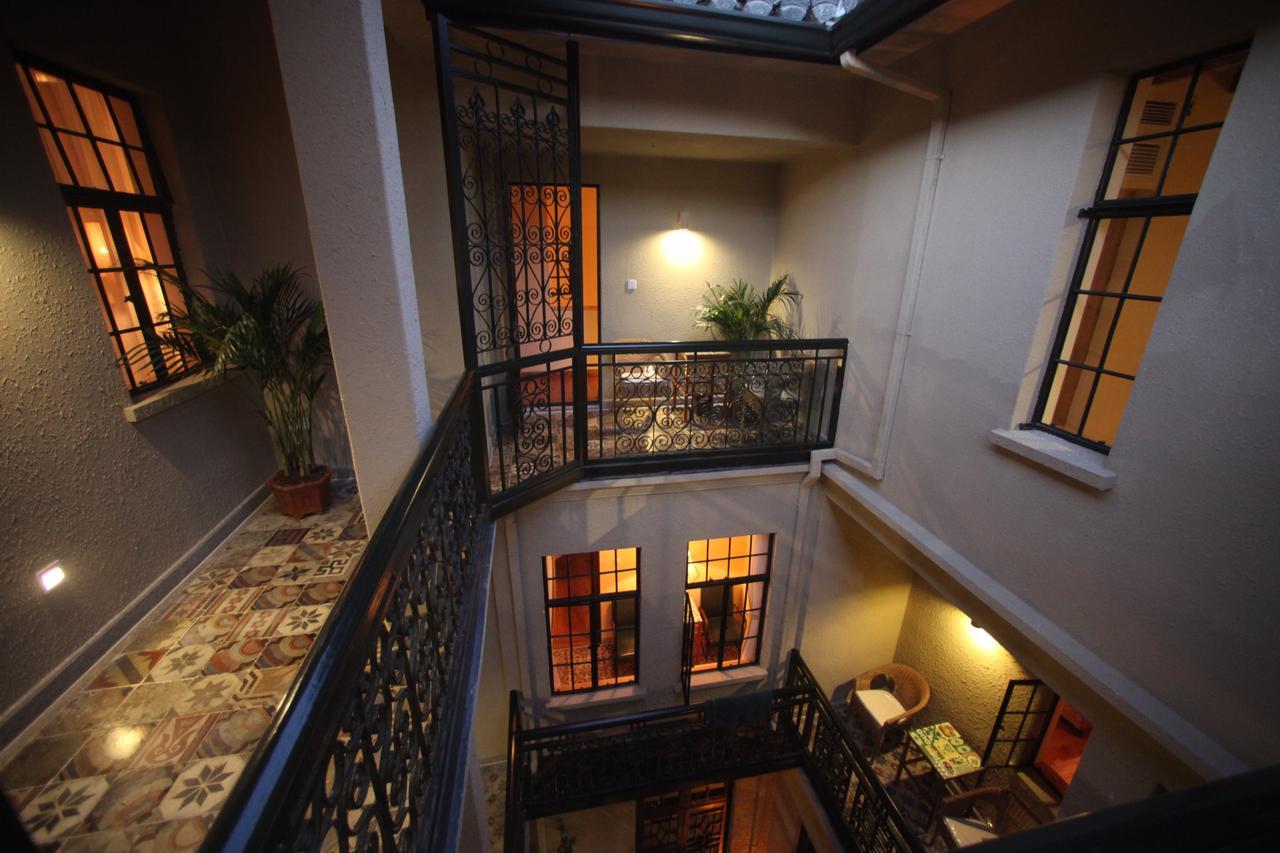Imperial Guard Boutique Hotel御前侍卫艺术精品酒店 Yi (Anhui) Exterior photo